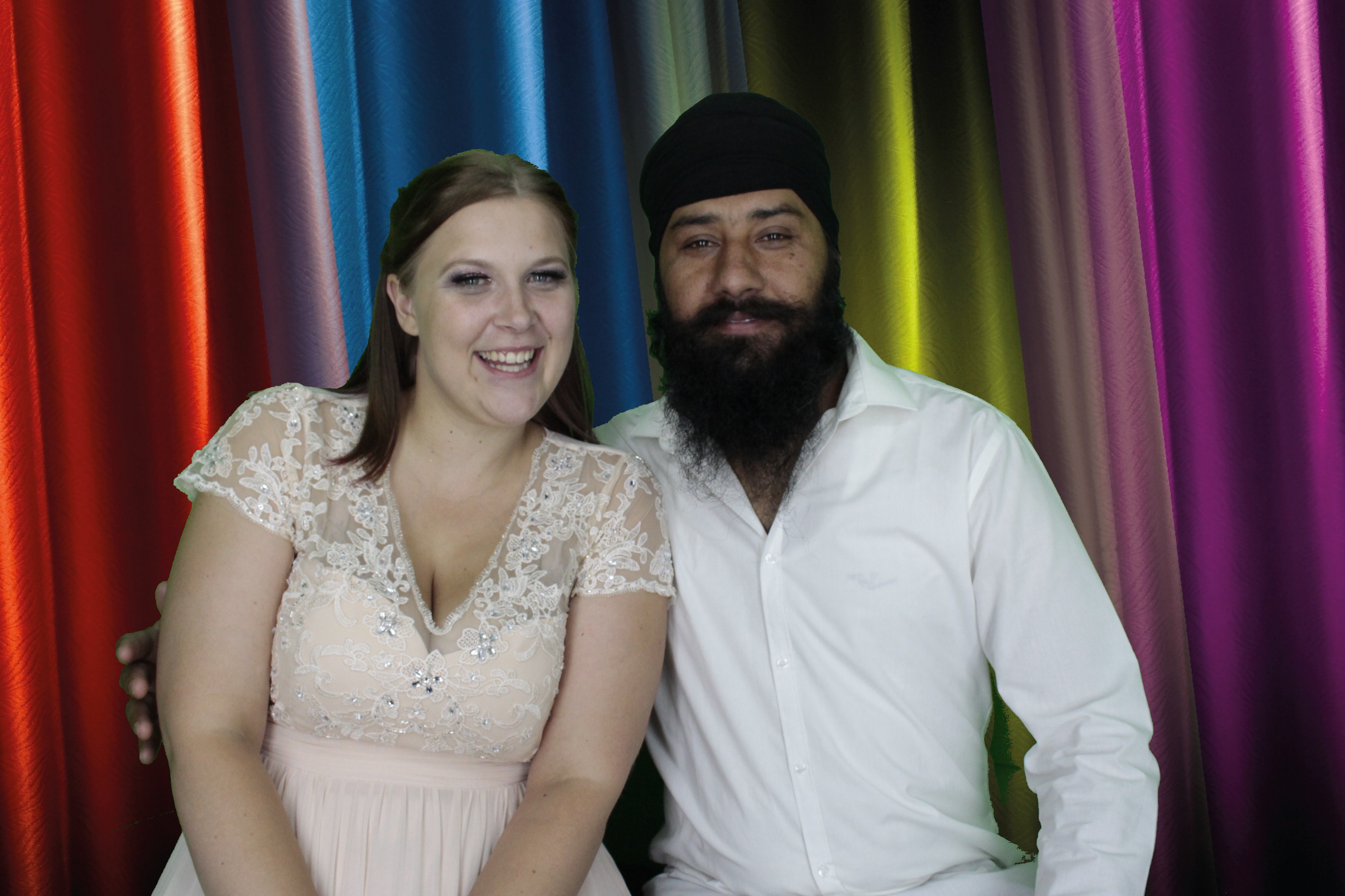 Bhavin & Yasmin’s Wedding | View more photos from the event at gallery.myphotoboothexperience.co.uk/u/MyPhotoBoothExperienceLtd/Bhavin-Yasmin’s-Wedding